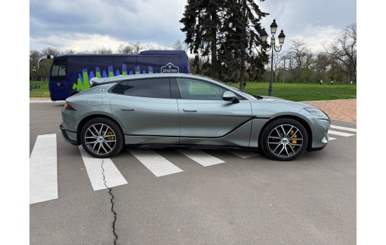 Denza Z9 GT EV, 4 WD, 2024